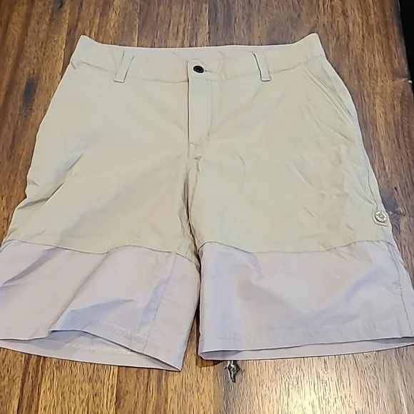 North Face women's size 4 shorts. - Picture 1 of 5
